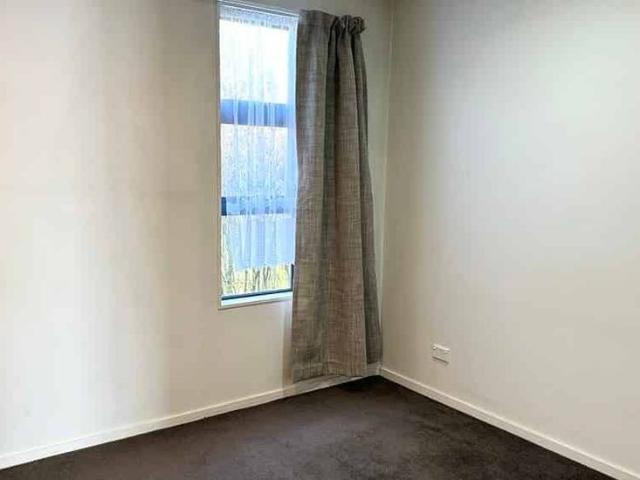 Apartment for rent in Mount Wellington, Oroua County