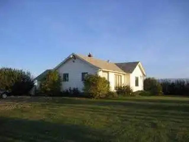 House for rent in Rocky View County, Alberta