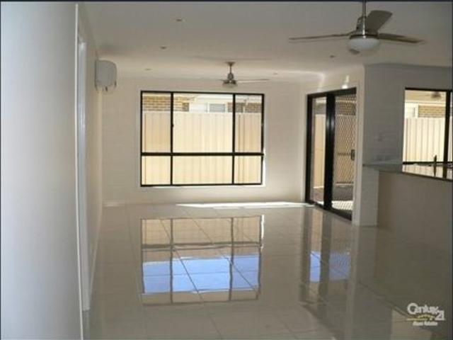Apartment for rent in Emerald, Queensland