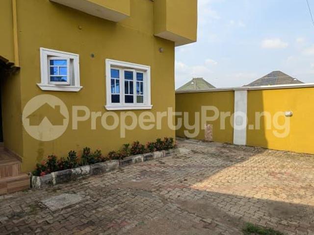 Duplex for rent in Ojo