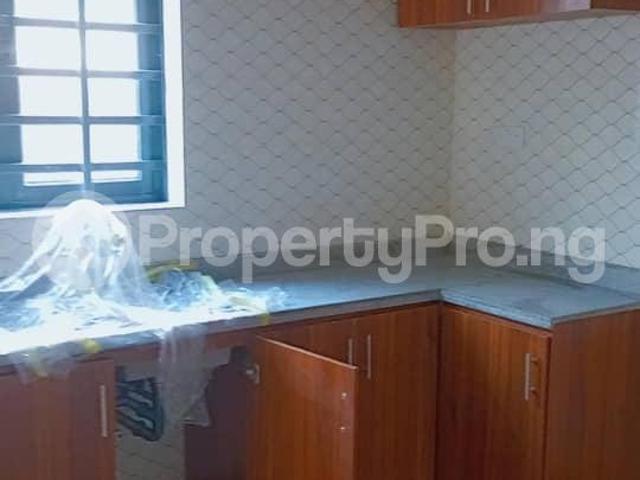 Duplex for rent in Ojo