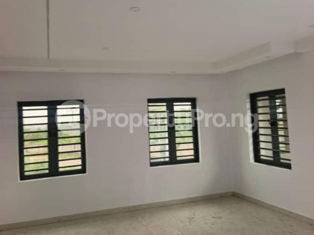 Duplex for rent in Ojo