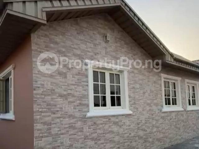 Bungalow for rent in Lagos