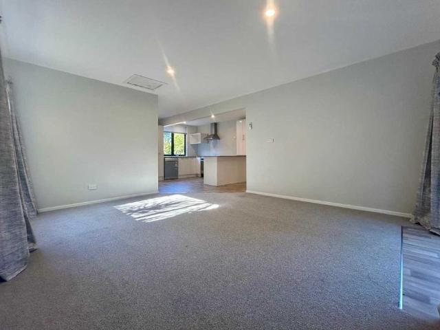 House for rent in Hamilton Central, Hamilton City