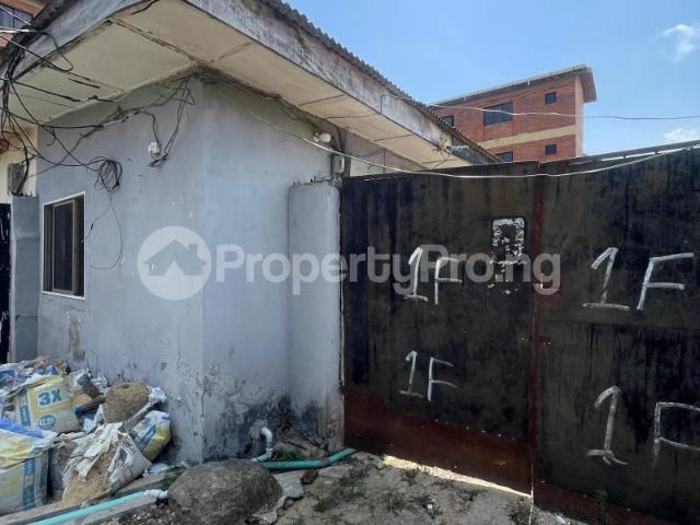 Bungalow for rent in Surulere
