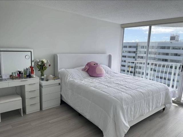 Room for rent in Florida