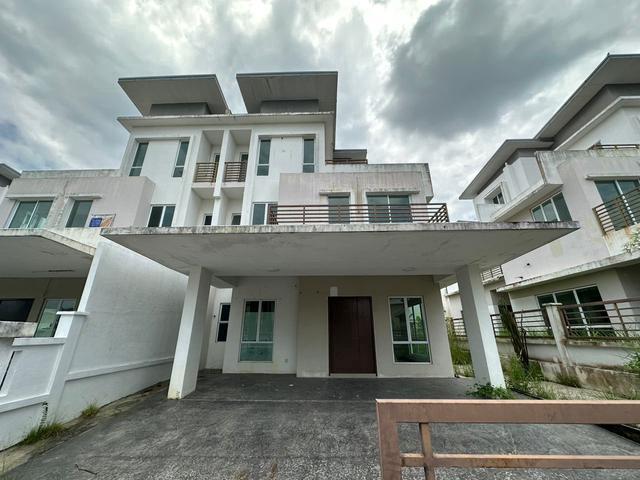 Residential House for rent in Selayang, Selangor