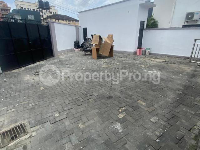 Bungalow for rent in Lagos