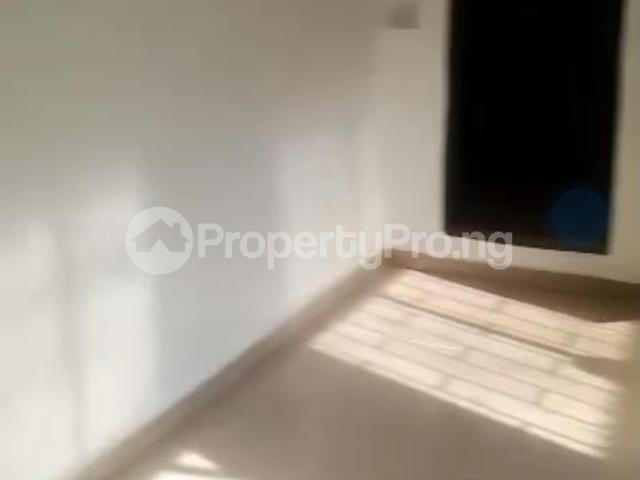 Flat for rent in Surulere , Abuja