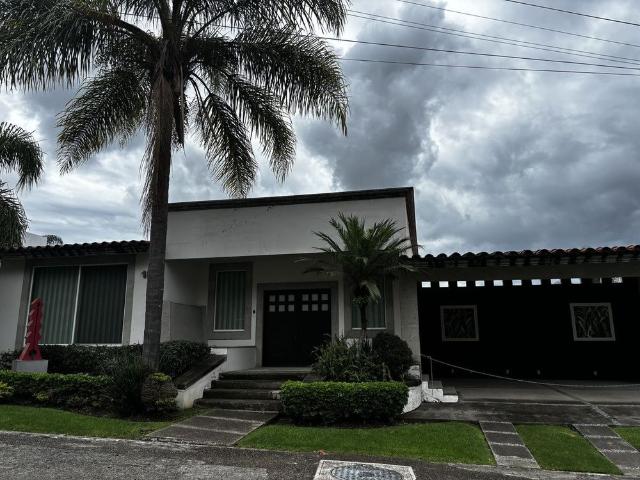Casa en renta en Nezahualcóyotl