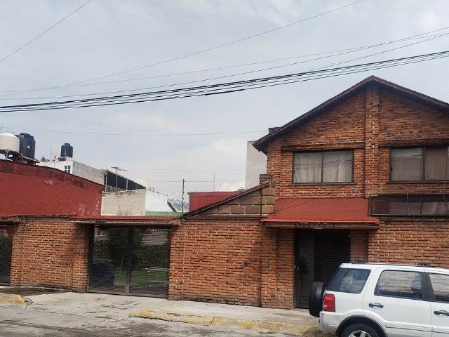 Casa en renta en Tlalnepantla De Baz, Estado de México