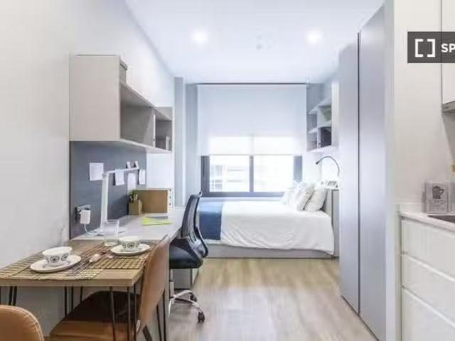 Apartamento en alquiler en Nervión, Sevilla