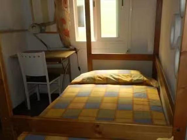 Casa en alquiler en Cornellà De Llobregat, Barcelona