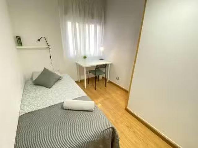 Casa en alquiler en Villa de Vallecas, Madrid