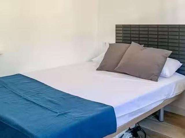 Casa en alquiler en Pubilla Cases, L'hospitalet De Llobregat