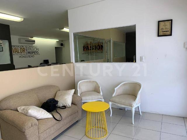 Oficina en renta en Santa Catarina, Nuevo León