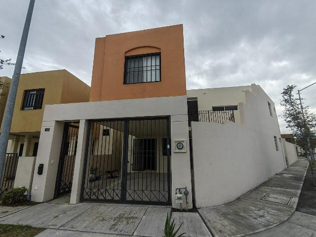 Casa en renta en García, Nuevo León