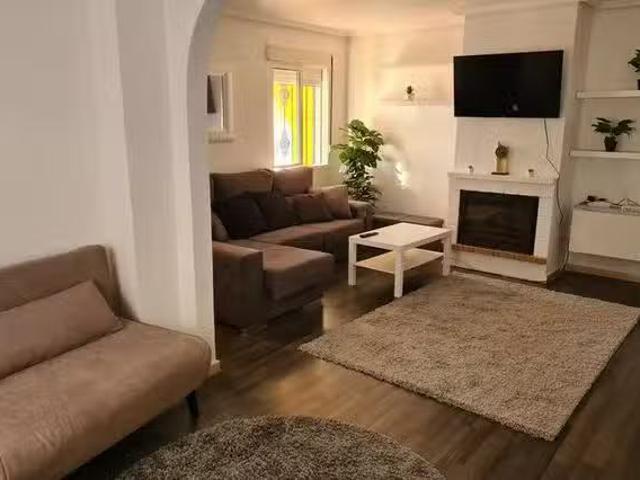 Apartamento en alquiler en Mujeres Deportistas, Monforte Del Cid