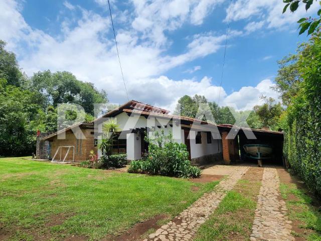 Casa en renta en Valle De Bravo, Estado de México
