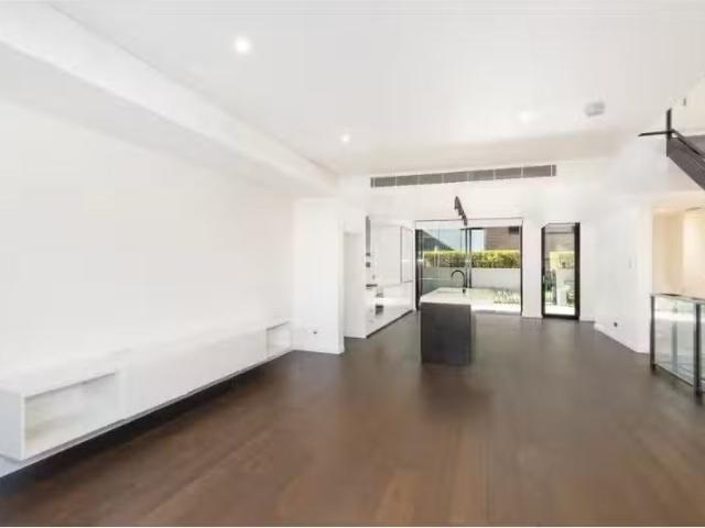 Condo for rent in Sydney, New South Wales