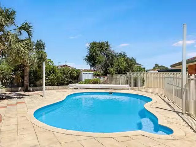 House for rent in Safety Bay, Western Australia