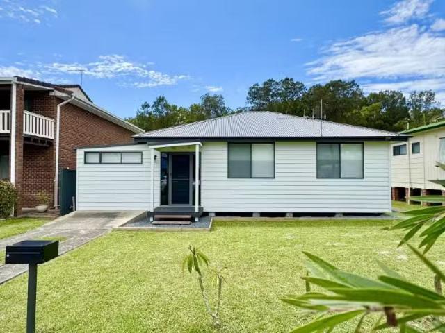 House for rent in Old Bar, New South Wales
