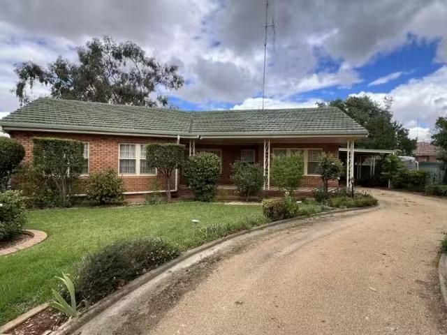 House for rent in Parkes, New South Wales