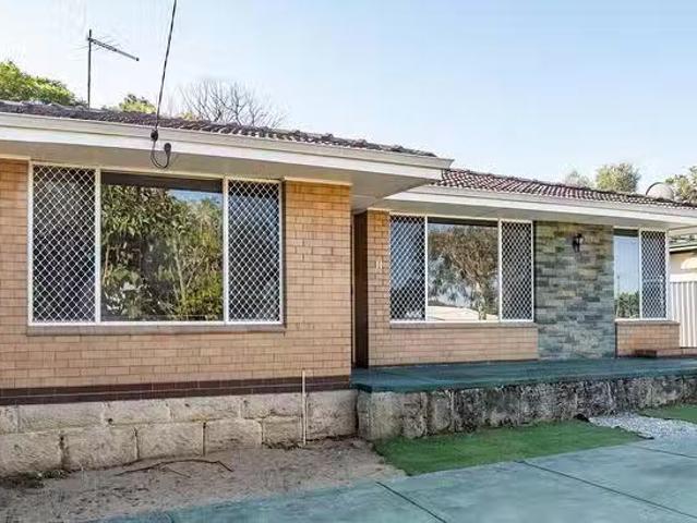 House for rent in Calista, Western Australia