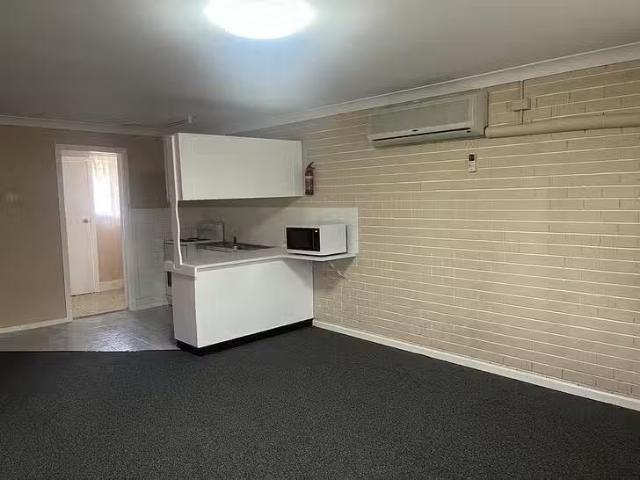 Apartment for rent in Piallamore, New South Wales