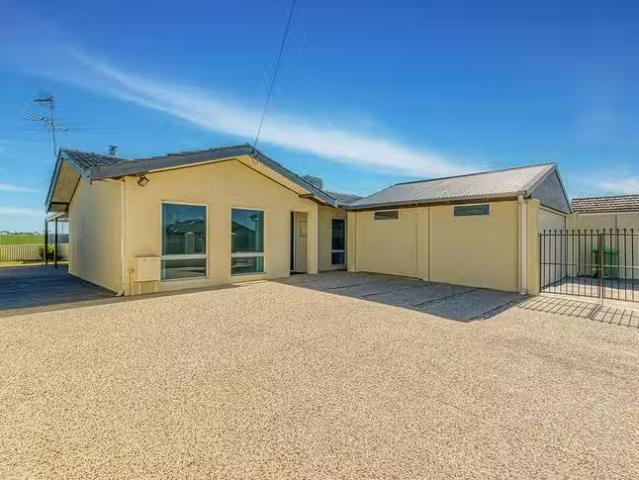 House for rent in Morley, Western Australia