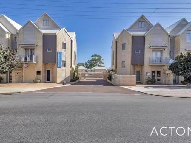 House for rent in Parklands, Western Australia