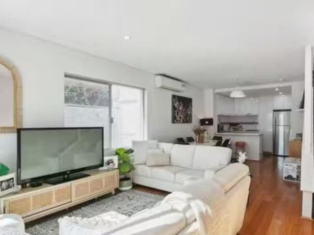 Apartment for rent in Stirling, Western Australia
