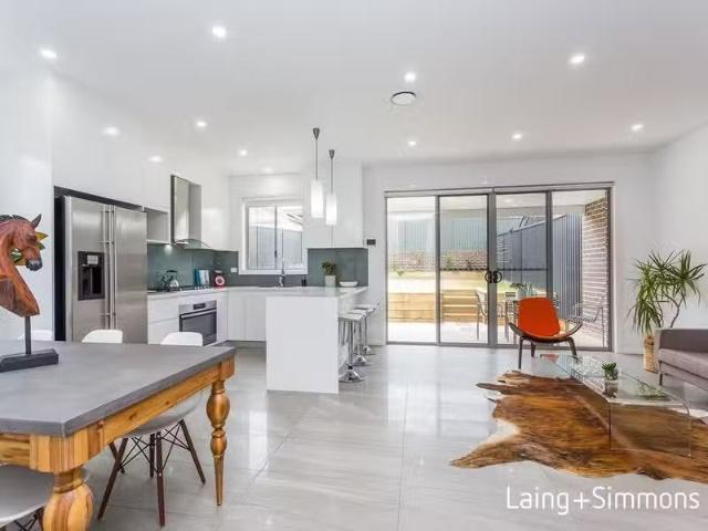 Condo for rent in Sydney, New South Wales