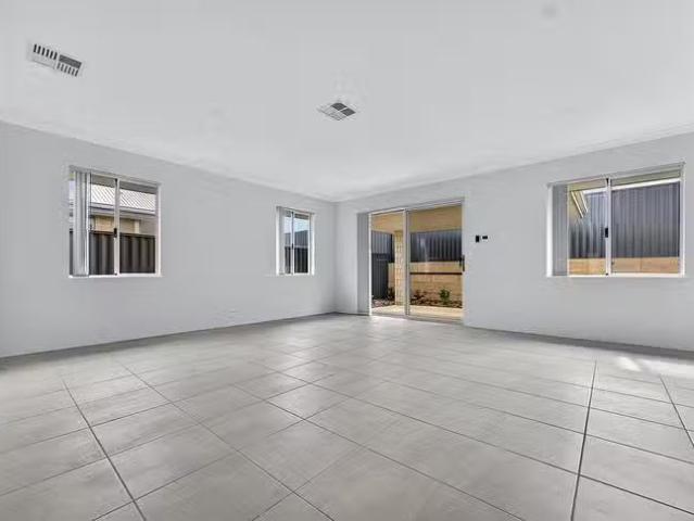 House for rent in Parklands, Western Australia