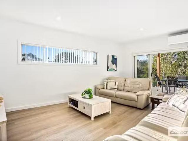House for rent in Wollongong West, New South Wales