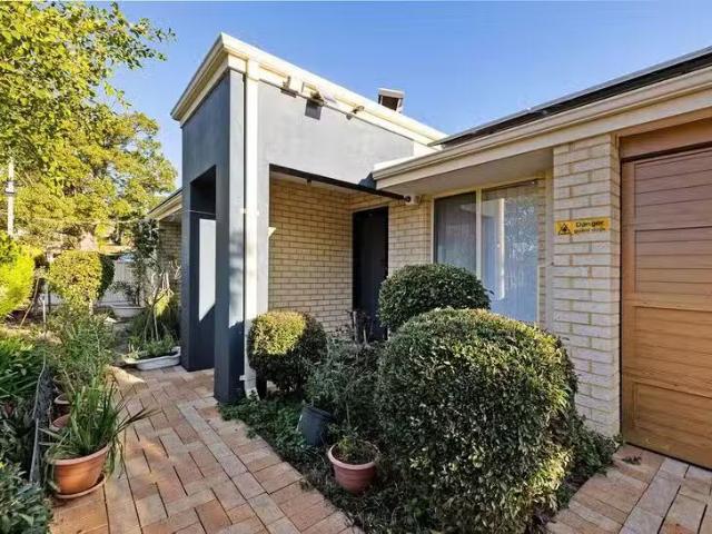 House for rent in St James, Western Australia