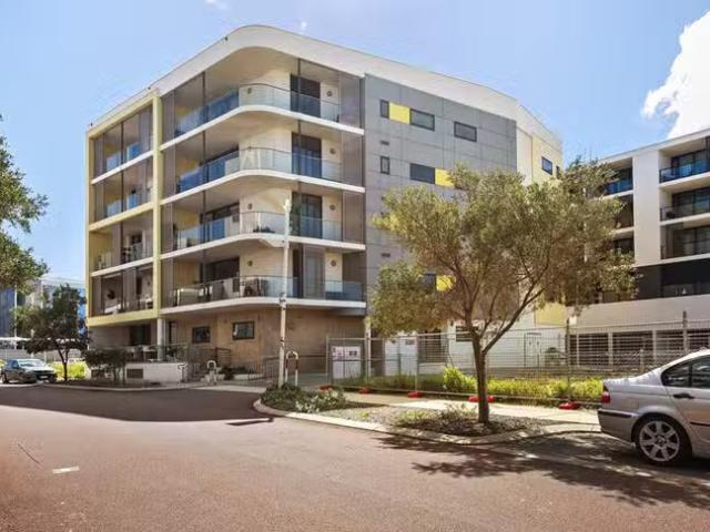 Apartment for rent in North Coogee, Western Australia