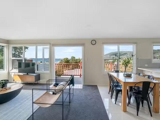 Apartment for rent in Stirling, Western Australia