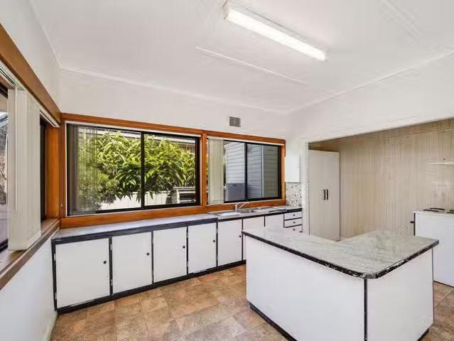 House for rent in Tuggerawong, New South Wales