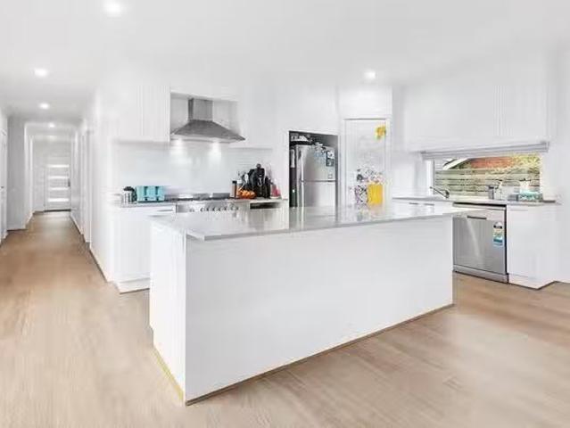 House for rent in Lakes Entrance, Victoria