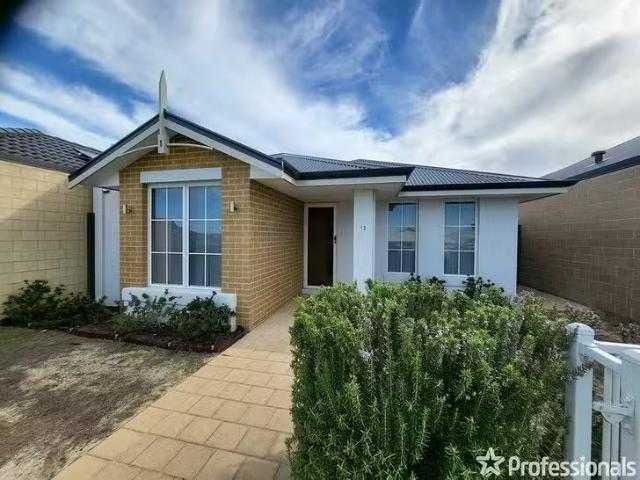 House for rent in Banksia Grove, Western Australia