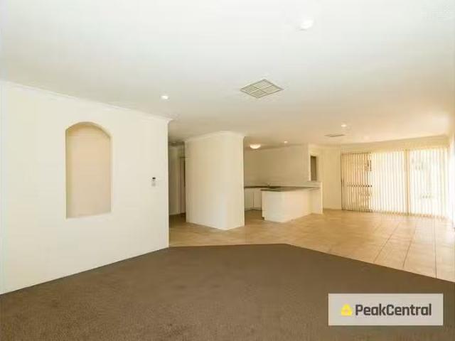 House for rent in Bibra Lake, Western Australia
