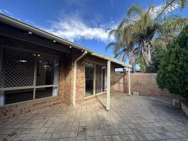 House for rent in Como, Western Australia