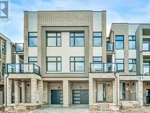 Condo for rent in Oakville, Ontario