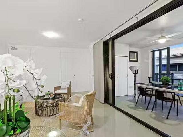 Apartment for rent in Toombul, Queensland