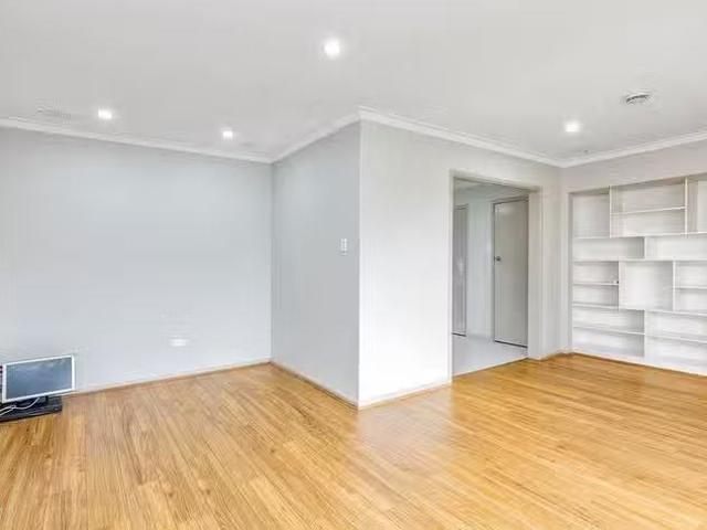 House for rent in Shelley, Western Australia