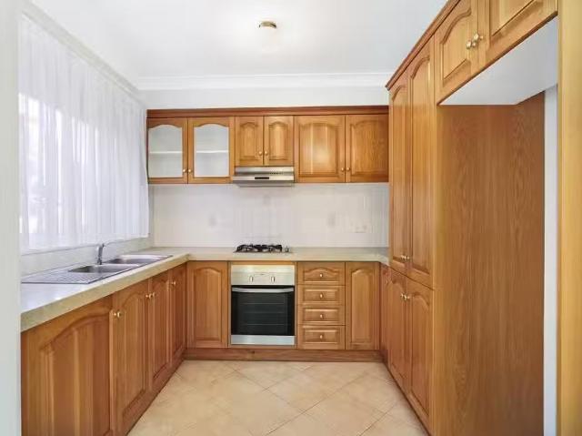 Condo for rent in Wollongong West, New South Wales