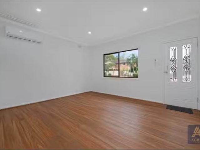 House for rent in Wentworthville, New South Wales
