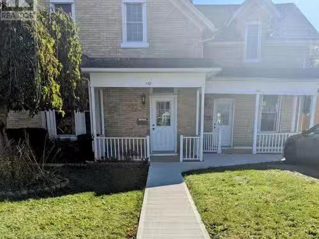 House for rent in Cambridge, Ontario