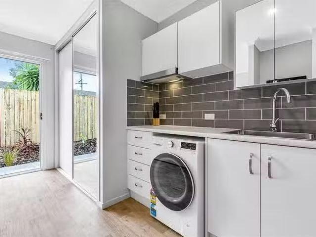 Apartment for rent in Toombul, Queensland